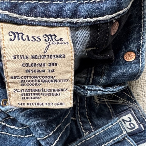 Miss Me Jeans - Picture 4 of 8